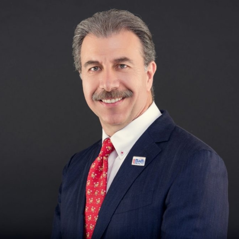 1Miami Realty LLC